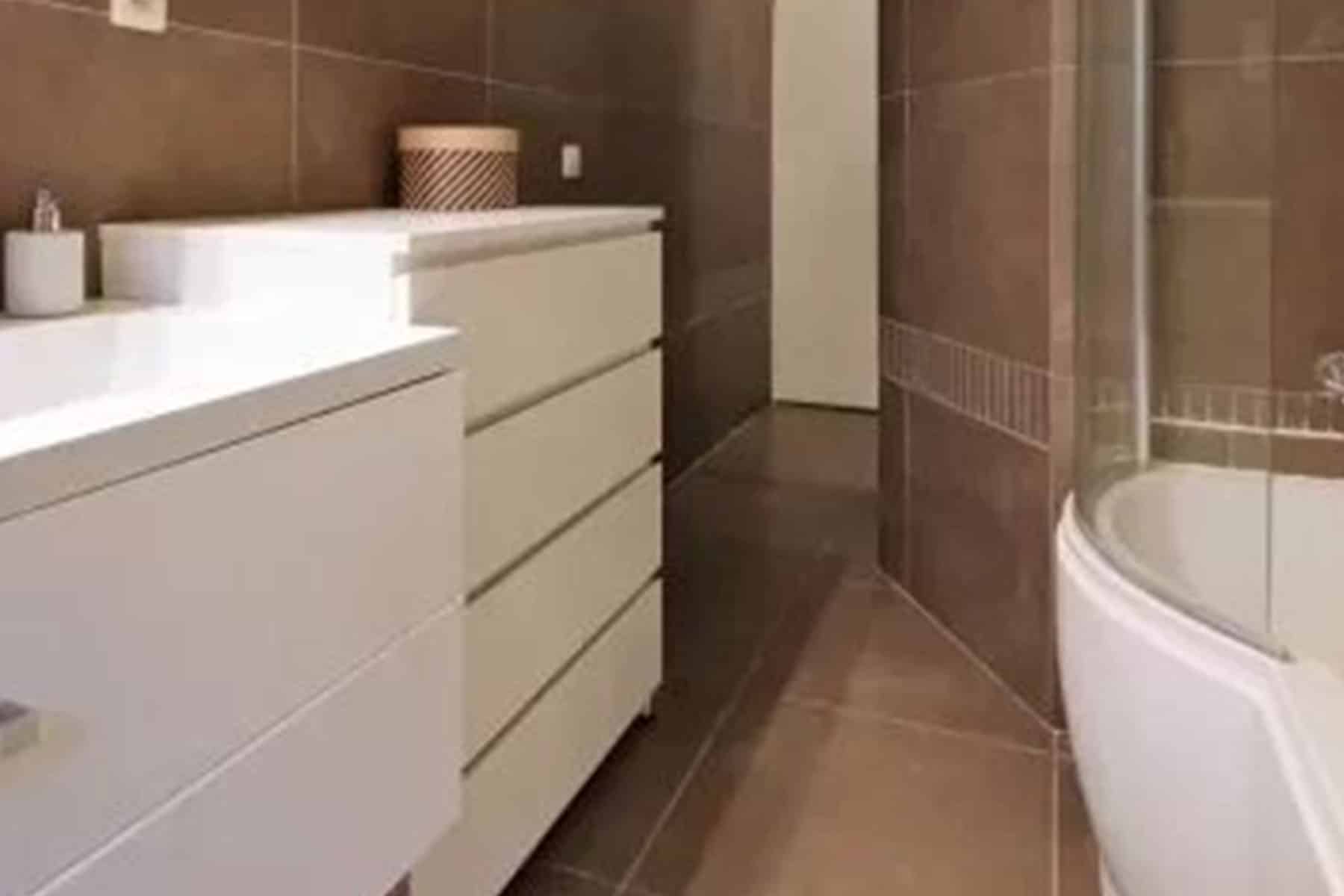 imgi_16_36_0012_imgi_12_42